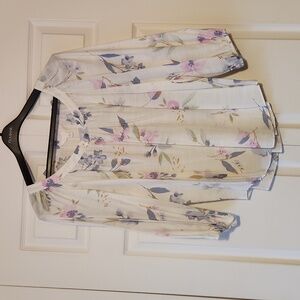 Lauren Conrad Long Sleeve White Floral Flowing Top - XL
